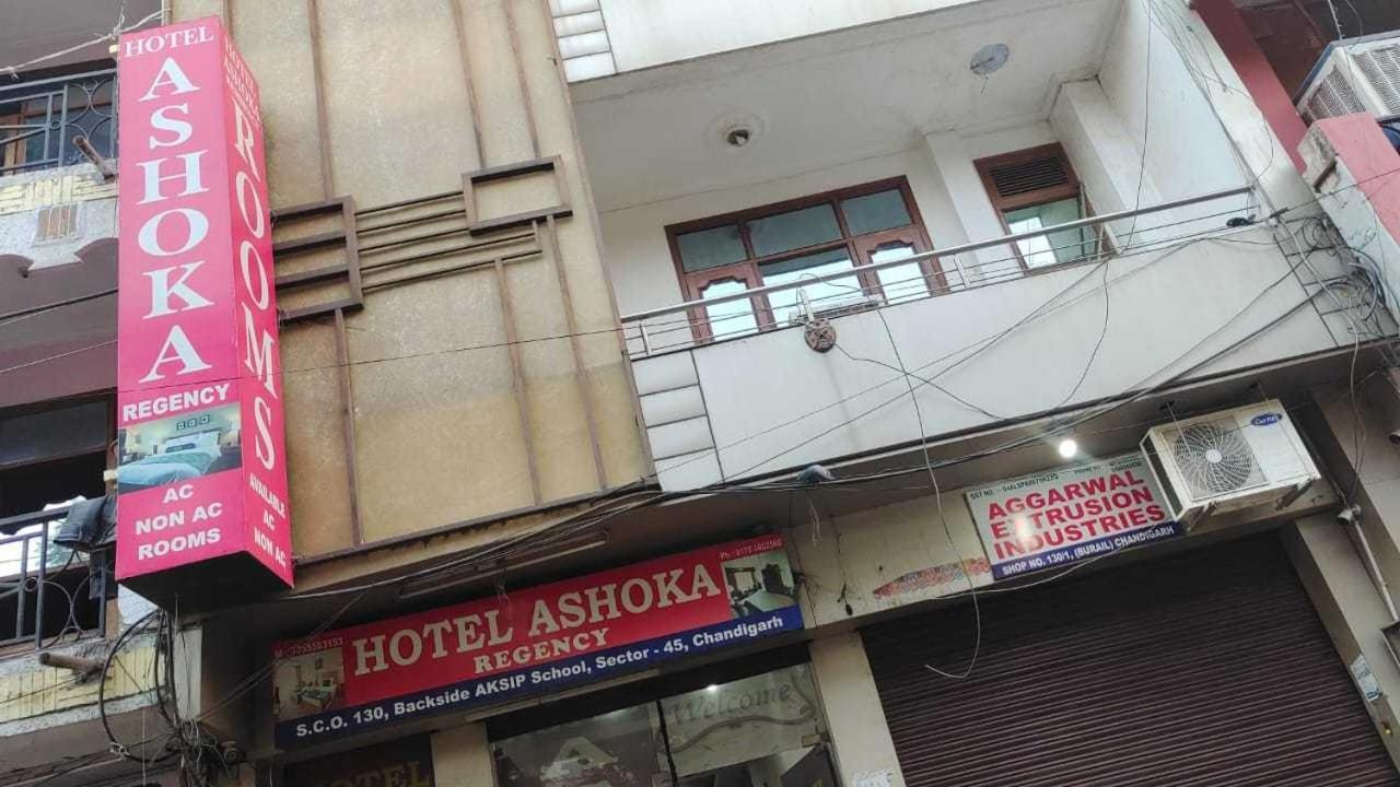 ホテル Oyo 35920 アショカ レジデンシー Chandīgarh エクステリア 写真